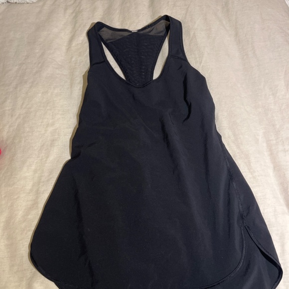 3 LULULEMON TANK TOPS BUNDLE - Picture 8 of 10